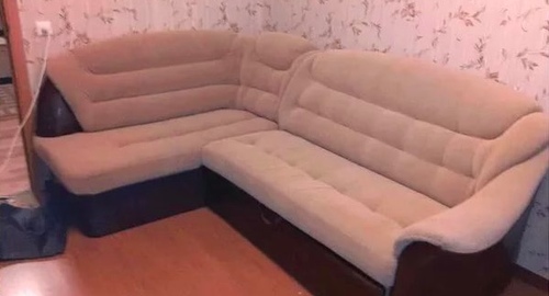 Перетяжка углового дивана. Волоколамская